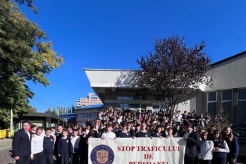 Liceul Filadelfia se alătură luptei împotriva traficului de persoane
