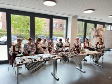 Grupul vocal-tradițional „Ai lui Ștefan, noi oșteni” in Germania