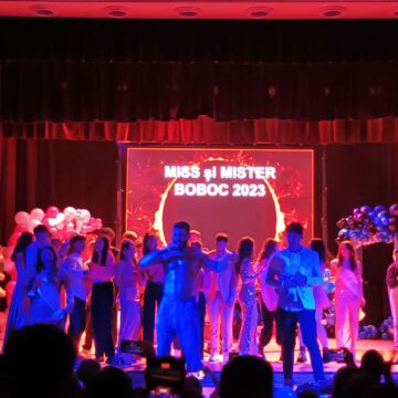 Balul Bobocilor de la Colegiul „Andronic Motrescu” Rădăuți