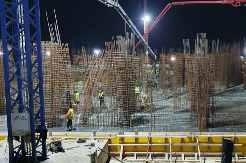 Radierul lotului 5, Corp C1, la Sala Polivalentă, turnat după 24 de ore de munca non-stop
