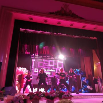 Balul Bobocilor de la Colegiul „Andronic Motrescu” Rădăuți