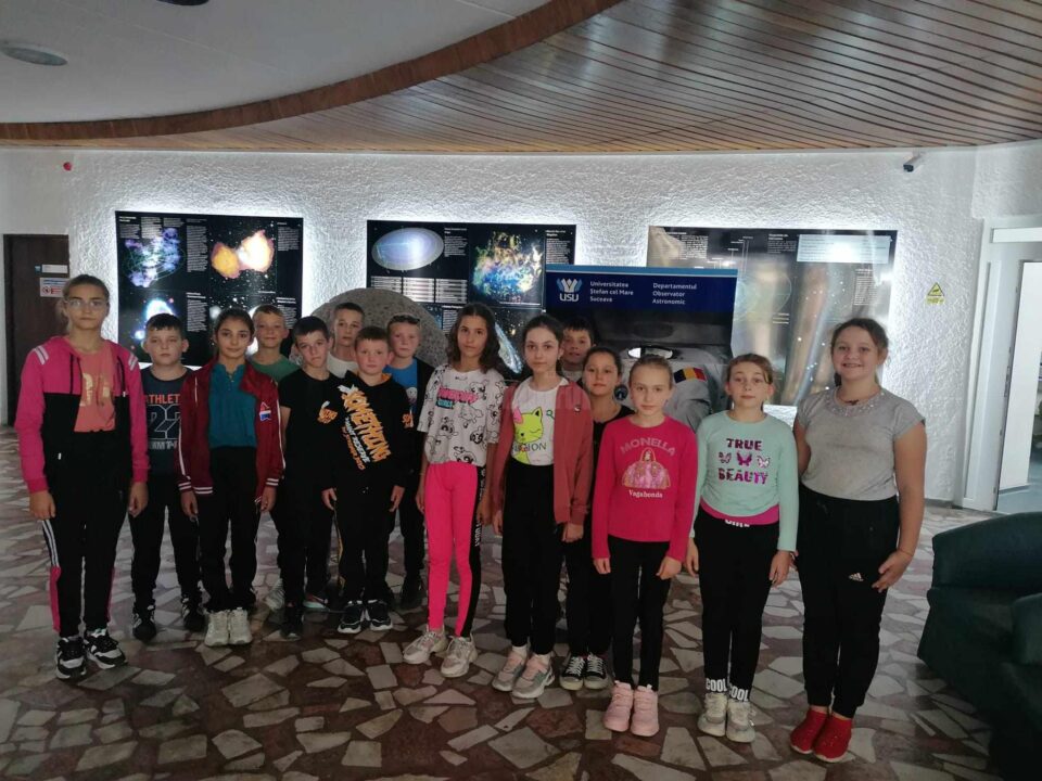 Peste 100 de elevi de la Școala Gimnazială Zamostea au marcat Săptămâna Spațiului Cosmic