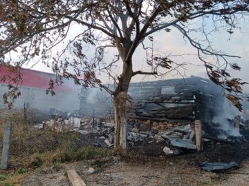 Un bolnav psihic lăsat nesupravegheat câteva minute a provocat incendiul de proporții de la Straja