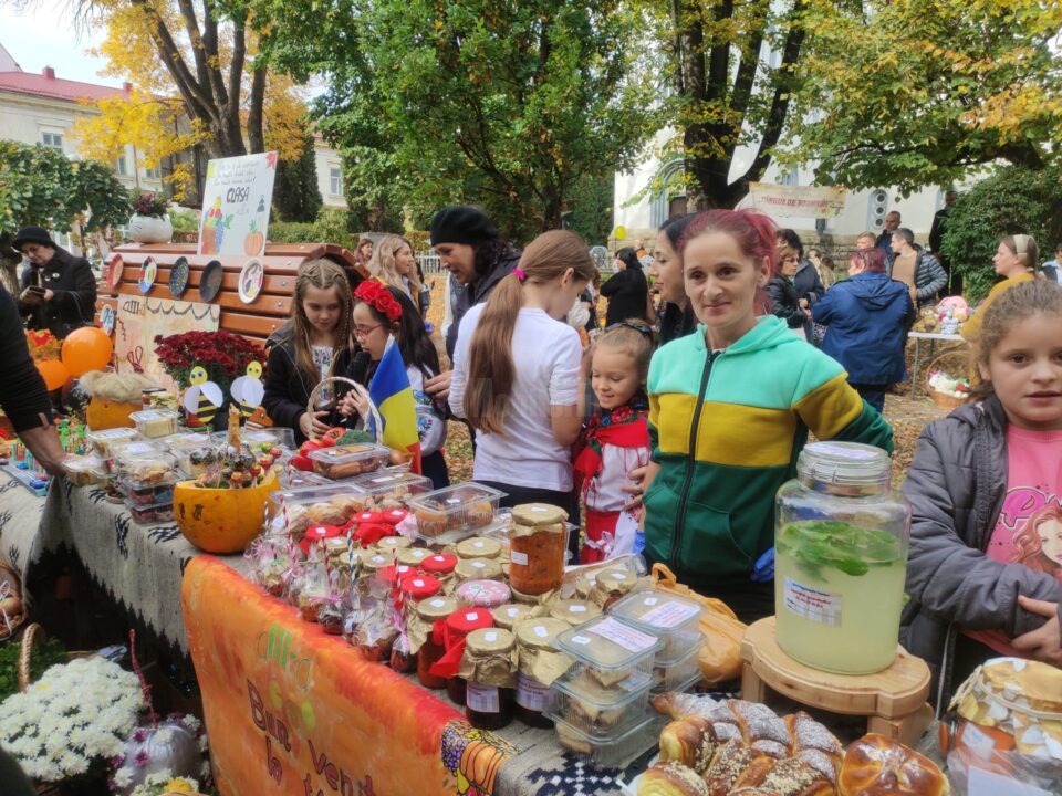 Festivalul Gospodarilor din Cutul de Jos, târg de toamnă ediția a III-a