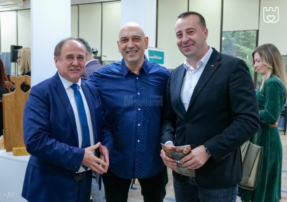 Lansarea ediției cu numărul șapte a revistei „Pentru Localnici” 4