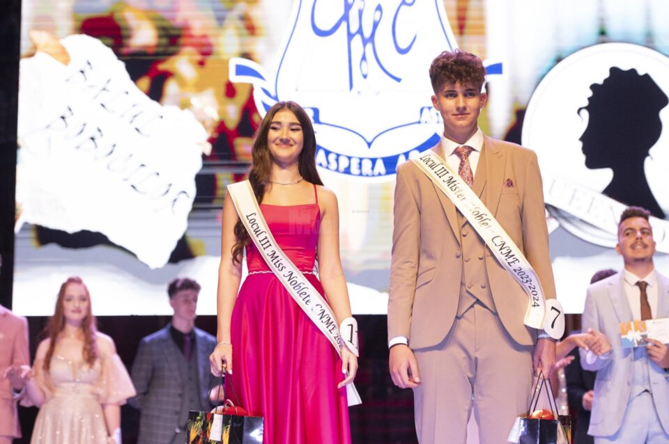 Locul al III-lea a fost ocupat de Poloșanu Teodor și Cerlincă Mara Gabriela