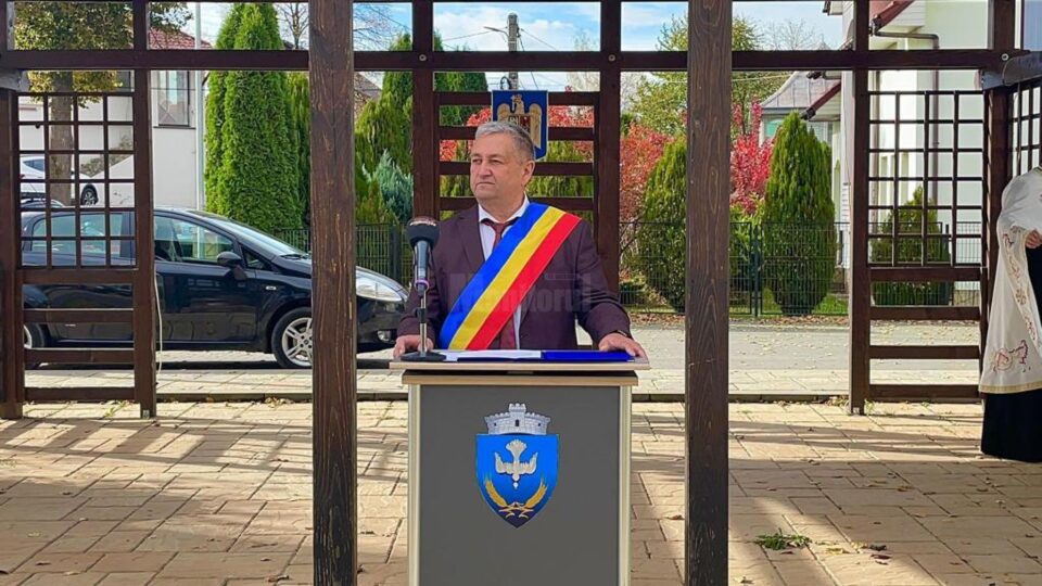 Primăria comunei Vicovu de Jos a premiat 14 cupluri de aur