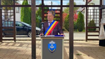 Primăria comunei Vicovu de Jos a premiat 14 „cupluri de aur”
