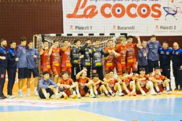 Selecționata condusă de Vasile Boca s-a clasat pe locul secund la Trofeul Carpați Niro. Foto handbalmania.ro