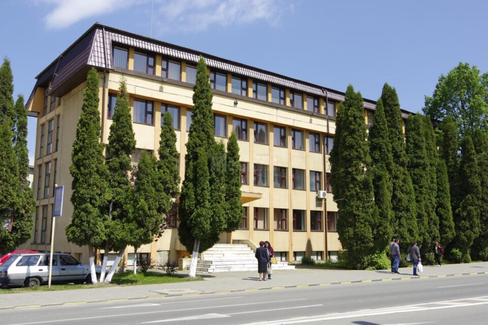 Singurul spital din județ care a scos la concurs posturi pentru medici rezidenți este cel din Gura Humorului Singurul spital din județ care a scos la concurs posturi pentru medici rezidenți este cel din Gura Humorului