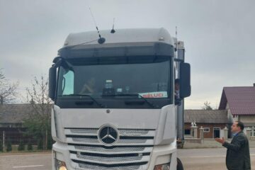 1 Prefectul Moldovan atenționează un șofer de tir că a încălcat restricțiile de tonaj