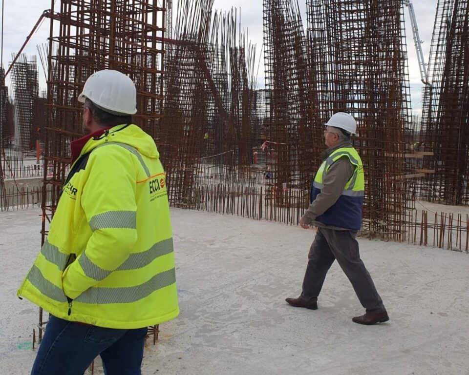 Cea mai mare lucrare de infrastructură sportivă din Suceava a ajuns la un grad de execuție de 20 la sută