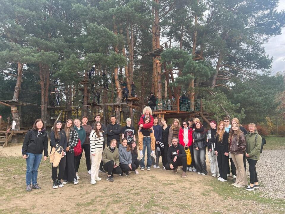 Erasmus+, o oportunitate pentru elevii și profesorii de la Colegiul Național ”Eudoxiu Hurmuzachi” Erasmus+, o oportunitate pentru elevii și profesorii de la Colegiul Național ”Eudoxiu Hurmuzachi”