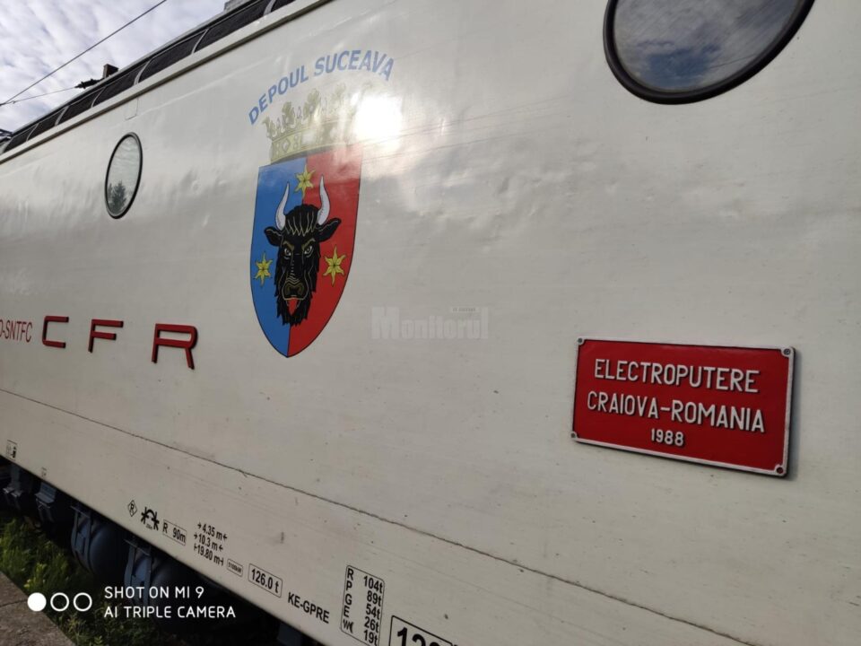 O locomotivă aparținând Depoului Suceava a lovit puternic vagoanele trenului 5701 - Fotografie generică O locomotivă aparținând Depoului Suceava a lovit puternic vagoanele trenului 5701 - Fotografie generică