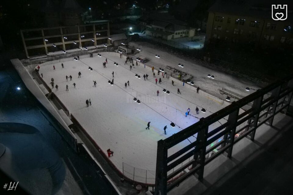 Patinoarul Areni se deschide pe 28 Noiembrie, de Ziua Bucovinei