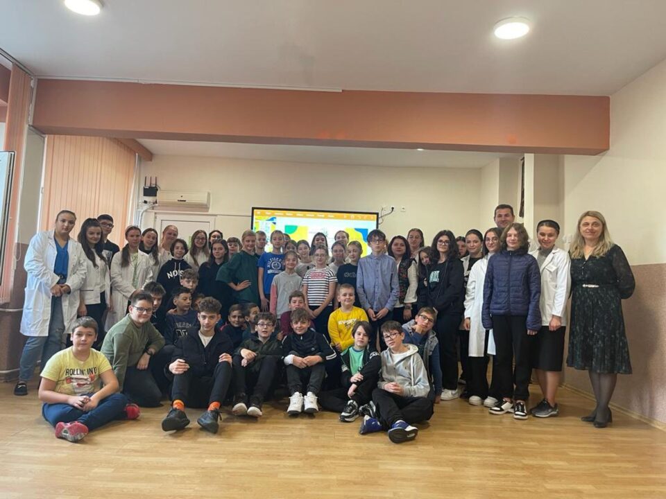 Activități interactive la Școala Gimnazială „Miron Costin” Suceava 5