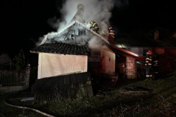 Incendiu la Părhăuți