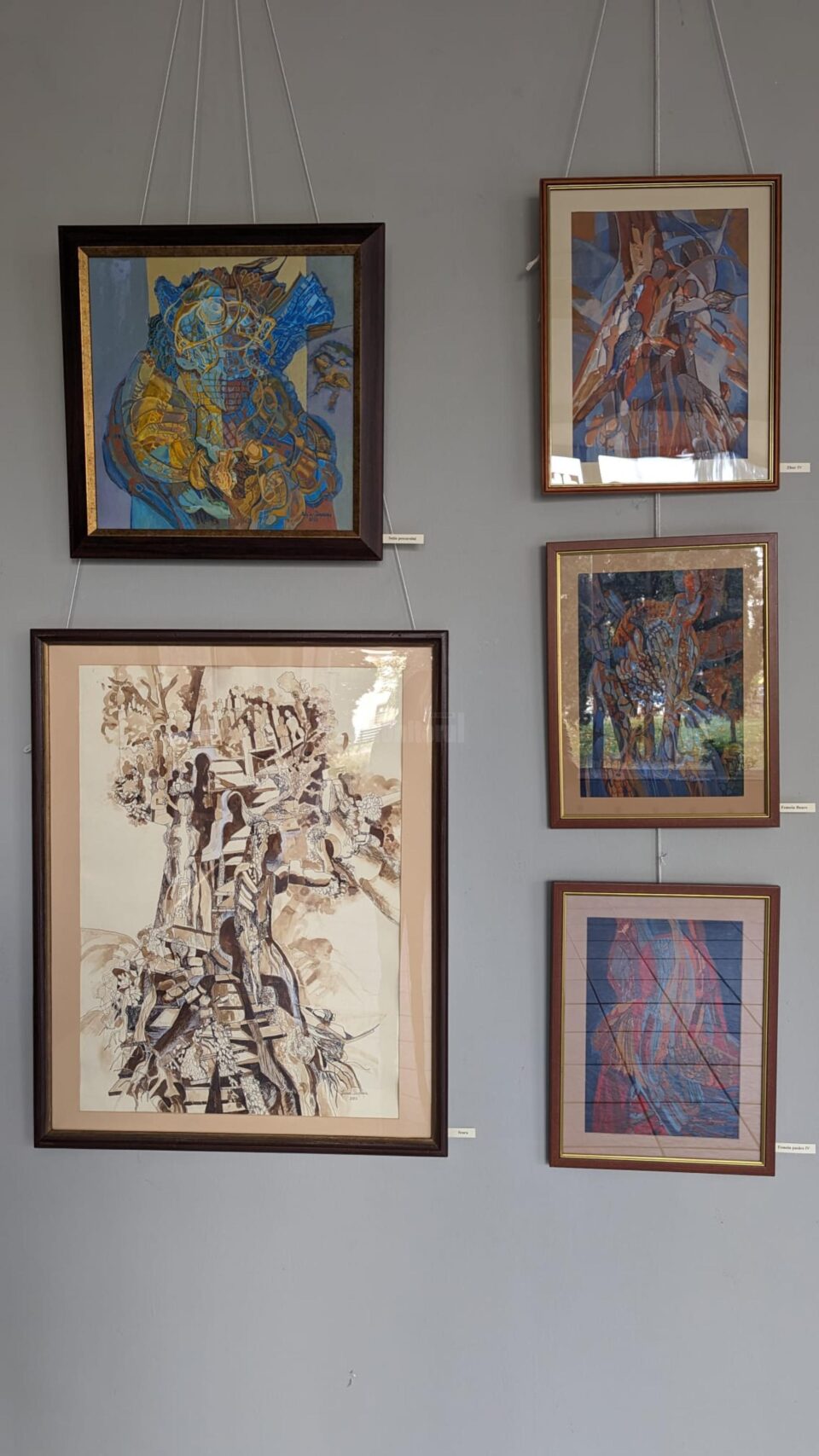 „Gânduri în zbor”, o călătorie „în suflet și rațiune”, pentru a descoperi crezul artistic al Luciei Pușcașu