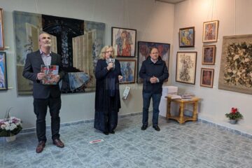 „Gânduri în zbor”, o călătorie „în suflet și rațiune”, pentru a descoperi crezul artistic al Luciei Pușcașu
