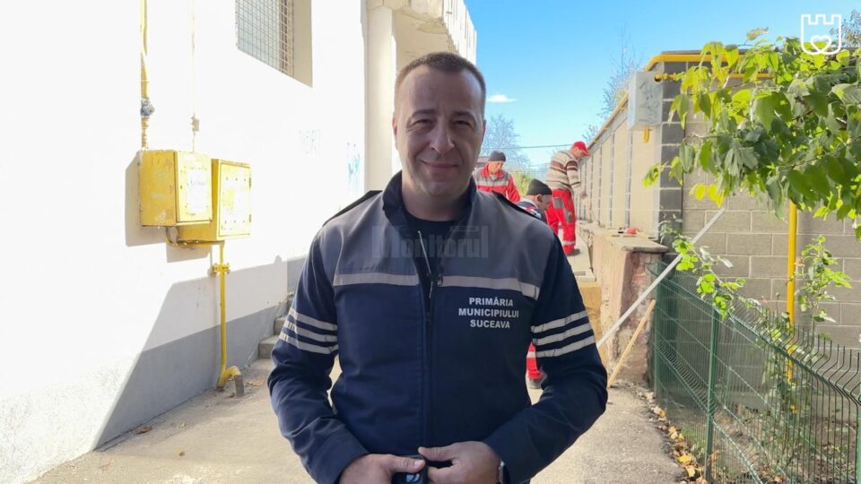 Lucrările de reabilitare a treptelor și a aleilor pietonale din cartierul Burdujeni, pe Str. Bujorilor la bl. 101 și pe Str. Eroilor, bl. 123, verificate de Lucian Harșovschi