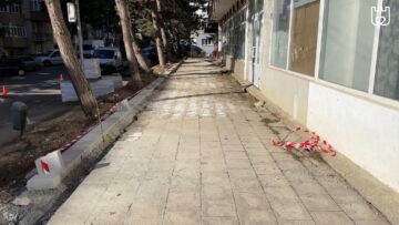 Lucrările de reabilitare a treptelor și a aleilor pietonale din Burdujeni, verificate de Lucian Harșovschi