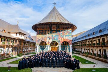 Întâlnirea clericilor din Protopopiatul Fălticeni în cadrul conferințelor preoțești anuale din Eparhia Sucevei și Rădăuților