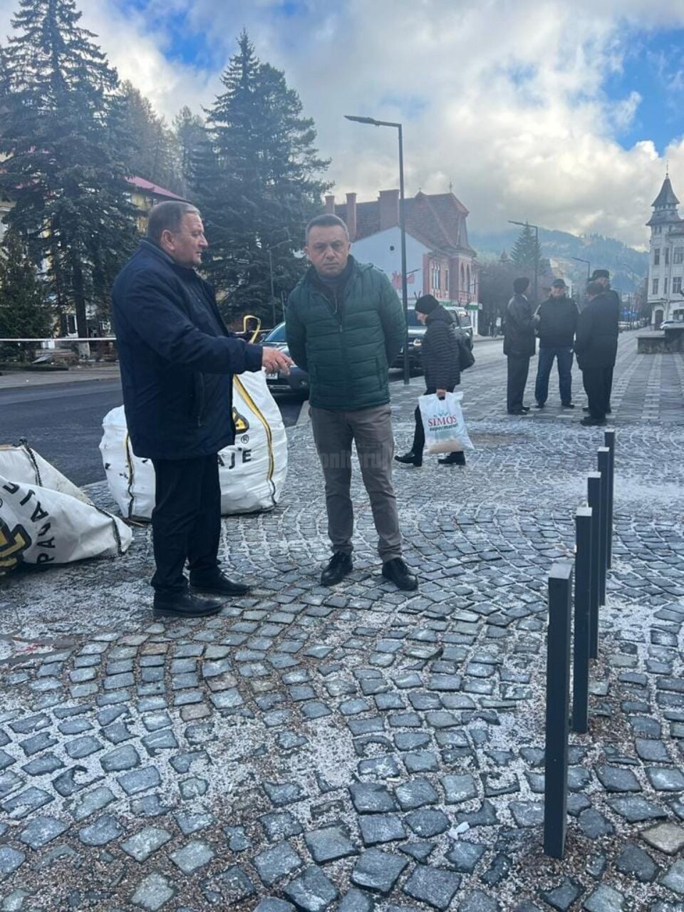 Gheorghe Flutur și viceprimarul din Vatra Dornei, Marius Rîpan, au verificat stadiul lucrărilor la proiecte de investiții din acest municipiu