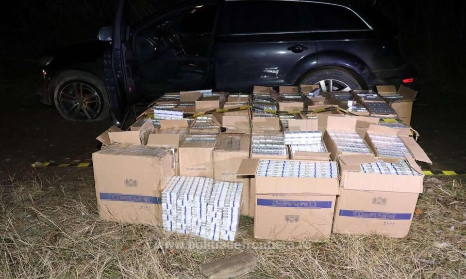 Autoturismul era plin cu țigări de contrabandă