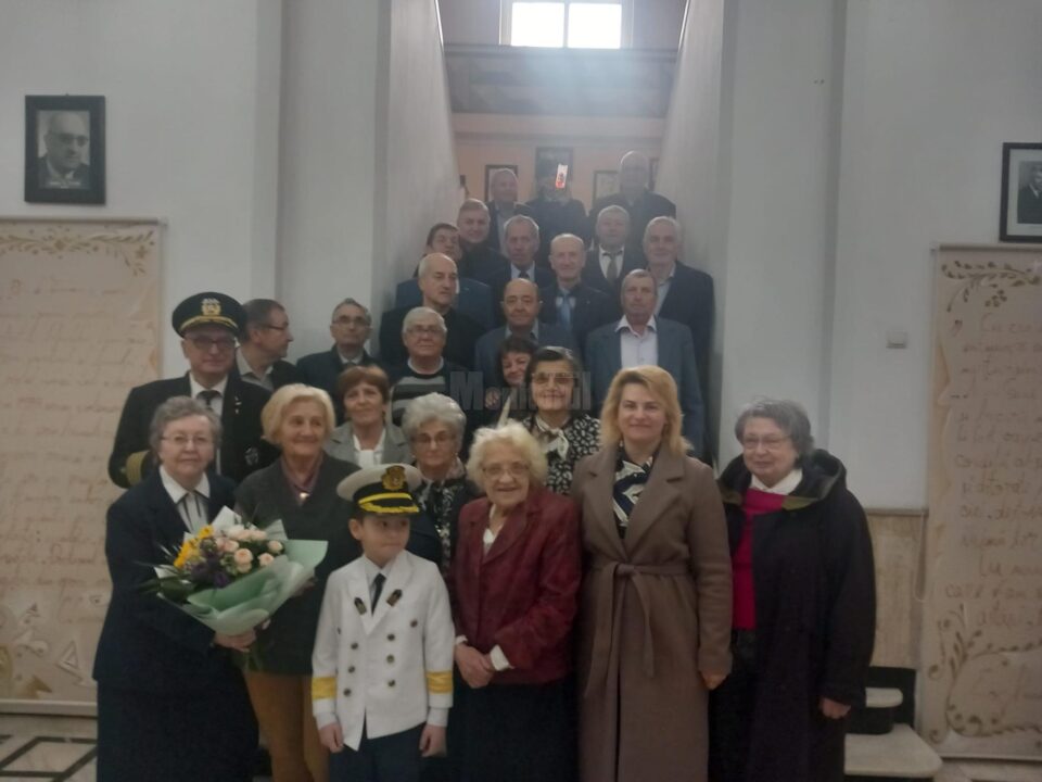 Întâlnire de suflet, după 50 de ani de la terminarea Liceului „Nicu Gane”