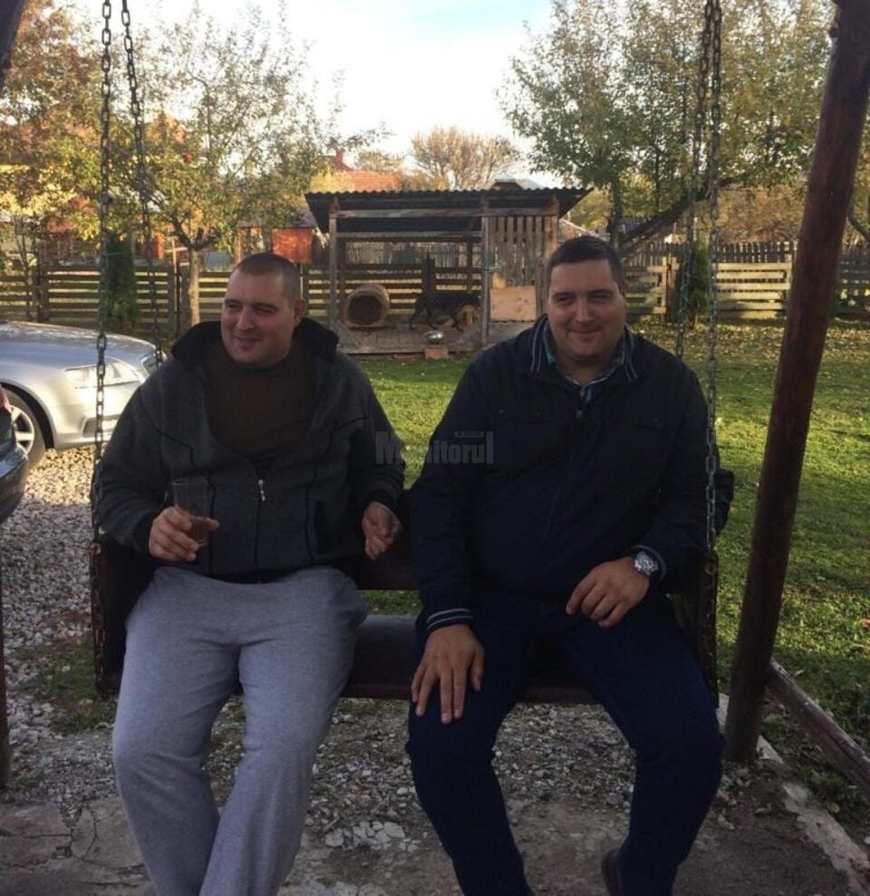 Adrian Dorofteiu și fratele său geamăn, Daniel, care a transmis un mesaj de adio tulburător