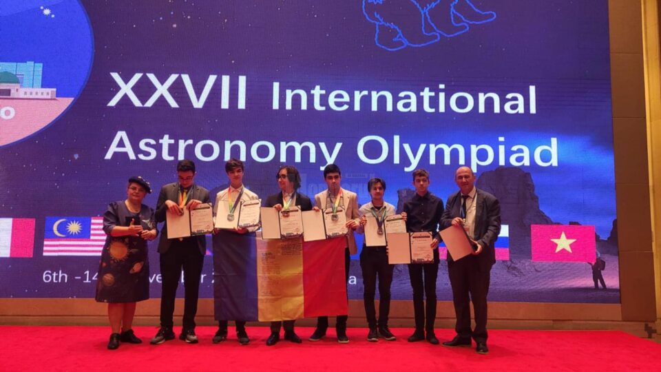 Lotul României, de la Olimpiada de Astronomie din China