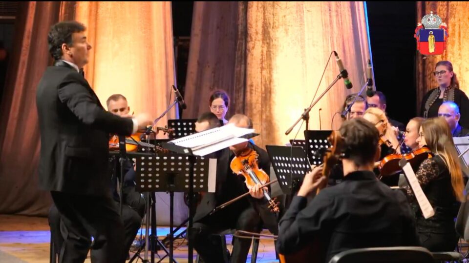 120 ani de tradiție în arta corală – Concert vocal-simfonic aniversar al Coralei „Ciprian Porumbescu”