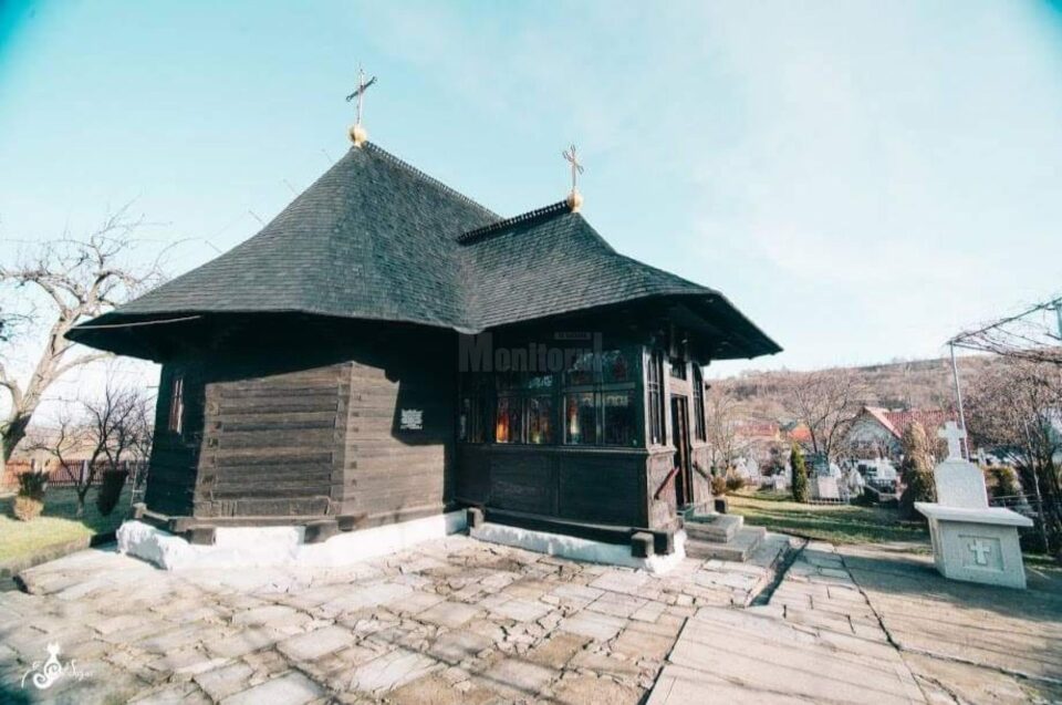 Biserica „Sf. Mc. Mercurie și Ecaterina” de la Rădășeni