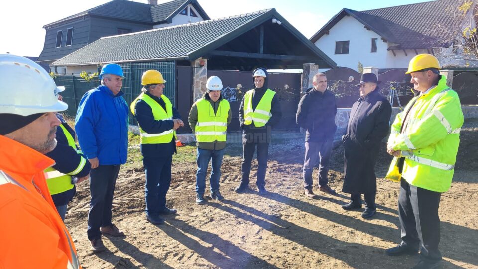 In comuna Scheia au început lucrările de constructie a noilor rețele de apă și canalizare din satele Sf. Ilie și Șcheia In comuna Scheia au început lucrările de constructie a noilor rețele de apă și canalizare din satele Sf. Ilie și Șcheia