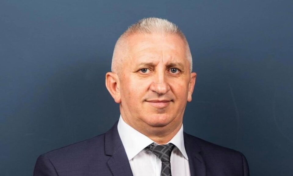 Primarul din Vicovu de Sus, Vasile Iliuț