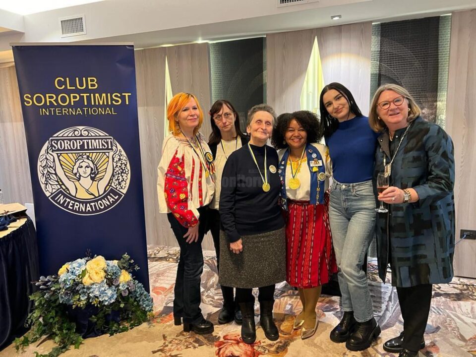 Zeci de persoane prezente la festivitatea de înființare a Clubului Soroptimist Internațional Suceava
