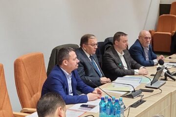 CJ Suceava a găzduit o ședință în care s-au prezentat stadiile proiectelor pentru autostrada Pașcani - Suceava - Siret