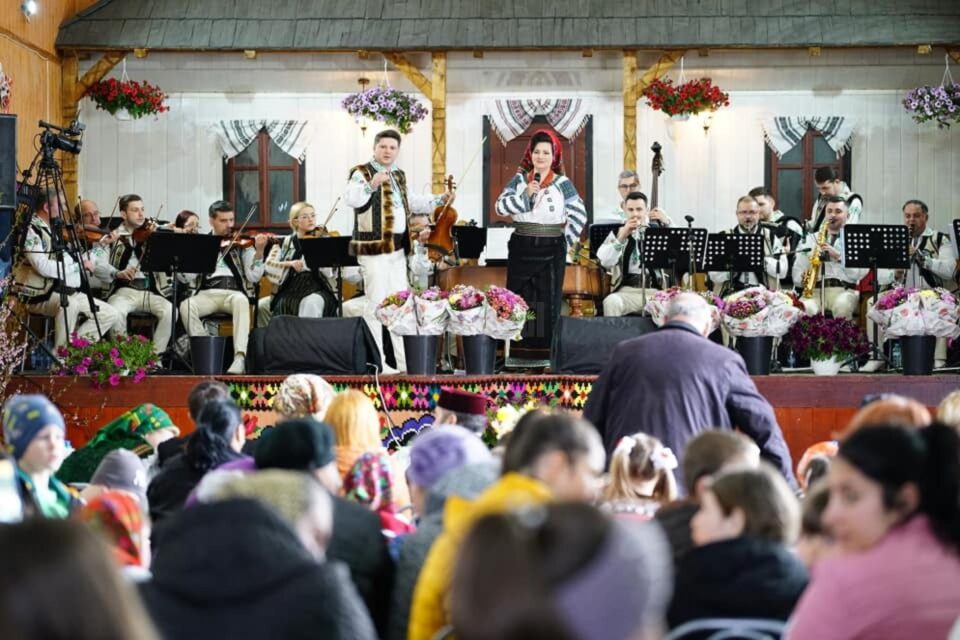 Gala de premiere „10 pentru folclor”, ediția a VIII-a, la Suceava și Putna