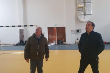 Inaugurarea sălii de sport de la Școala Gimnazială Nr. 10 va avea loc de Ziua Națională a României