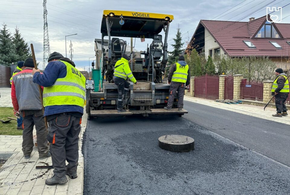 Strada Izvoarele Cetății, în curs de reabilitare până la intrarea în Ipotești