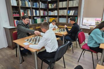 Concursul de șah, la Liceul ”Mihai Eminescu” Dumbrăveni