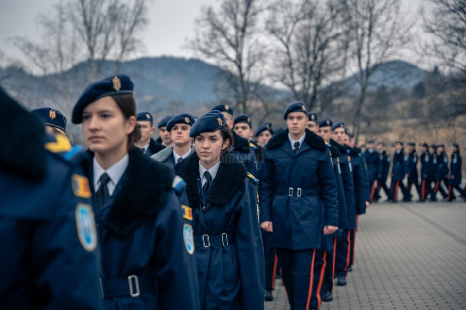 99 de ani de la infiintarea Colegiului militar, Foto elev fruntaș Matei Trofin