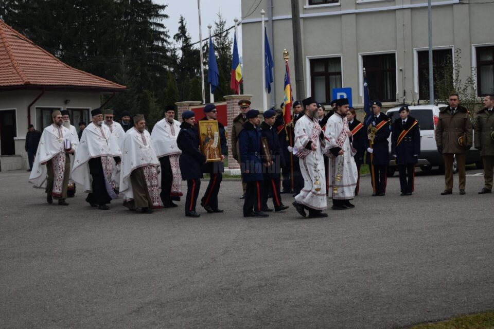 99 de ani de la infiintarea Colegiului militar, Foto elev fruntaș Matei Trofin