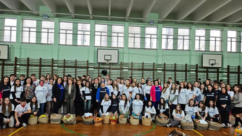 „Săptămâna fructelor și legumelor donate”, la Colegiul Tehnic Rădăuți