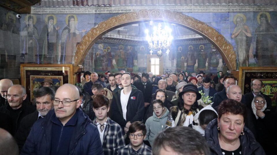Biserica „Sfinții Mucenici Mercurie și Ecaterina”, construită la Rădășeni în urmă cu 412 ani, și-a sărbătorit hramul