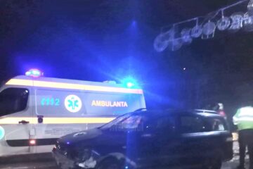 Doi răniți, duși la spital după un accident la Dumbrăveni
