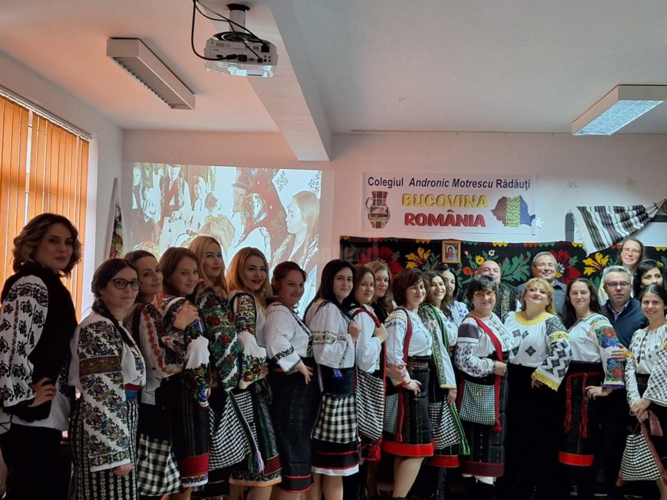,,Ziua Bucovinei” a fost marcată la Colegiul ,,Andronic Motrescu” Rădăuți
