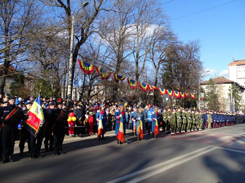 Restrictii circulatie pe bulevardul principal, unde are loc parada de 1 Decembrie