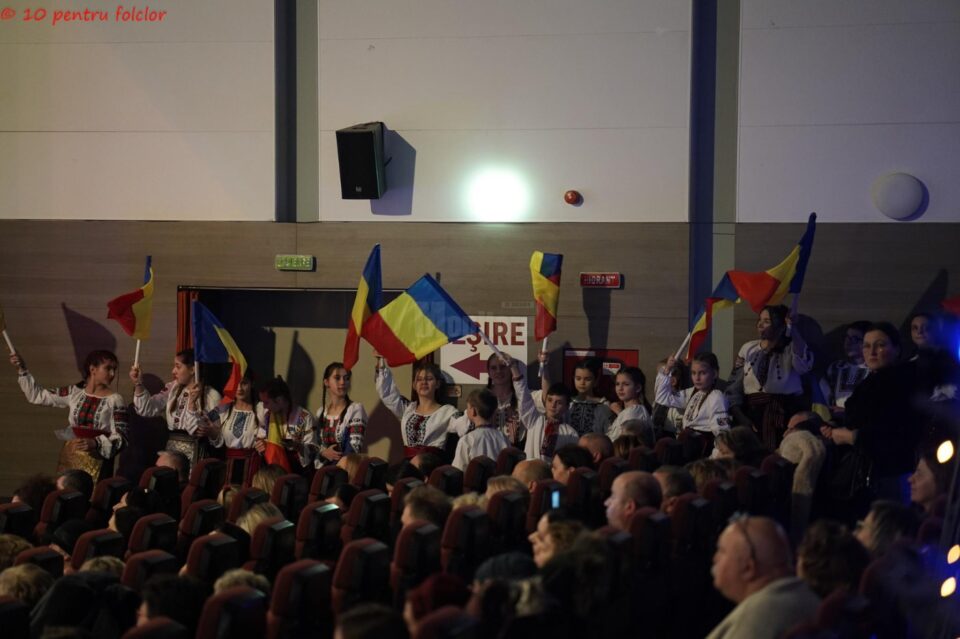 Gala de premiere „10 pentru folclor”, ediția a VIII-a, două zile de spectacole, la Suceava și Putna