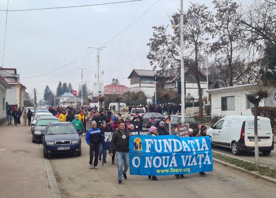 Marșul „Egal e Normal”, ediția a XII-a, la Siret, organizat de Fundația „O Nouă Viață”